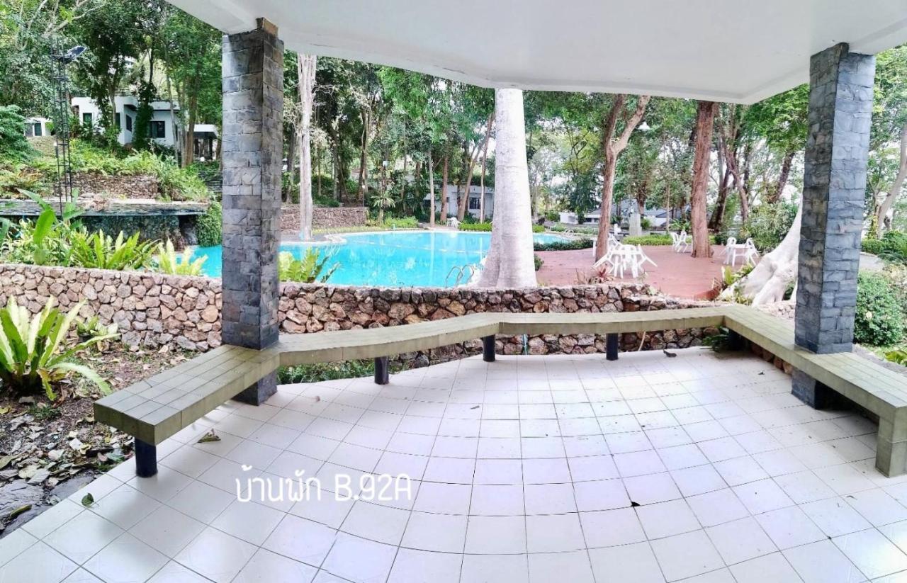 Villa Baan Rug Nam Sai Thang Kwian Exterior foto